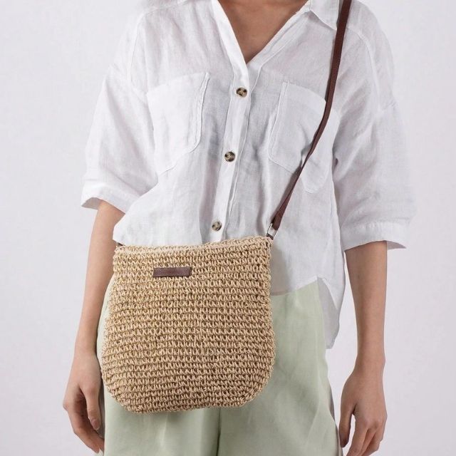 bags : Handgeweven Schoudertas Dames Khaki - Leren Band Bohemian - Stro in van Pantino