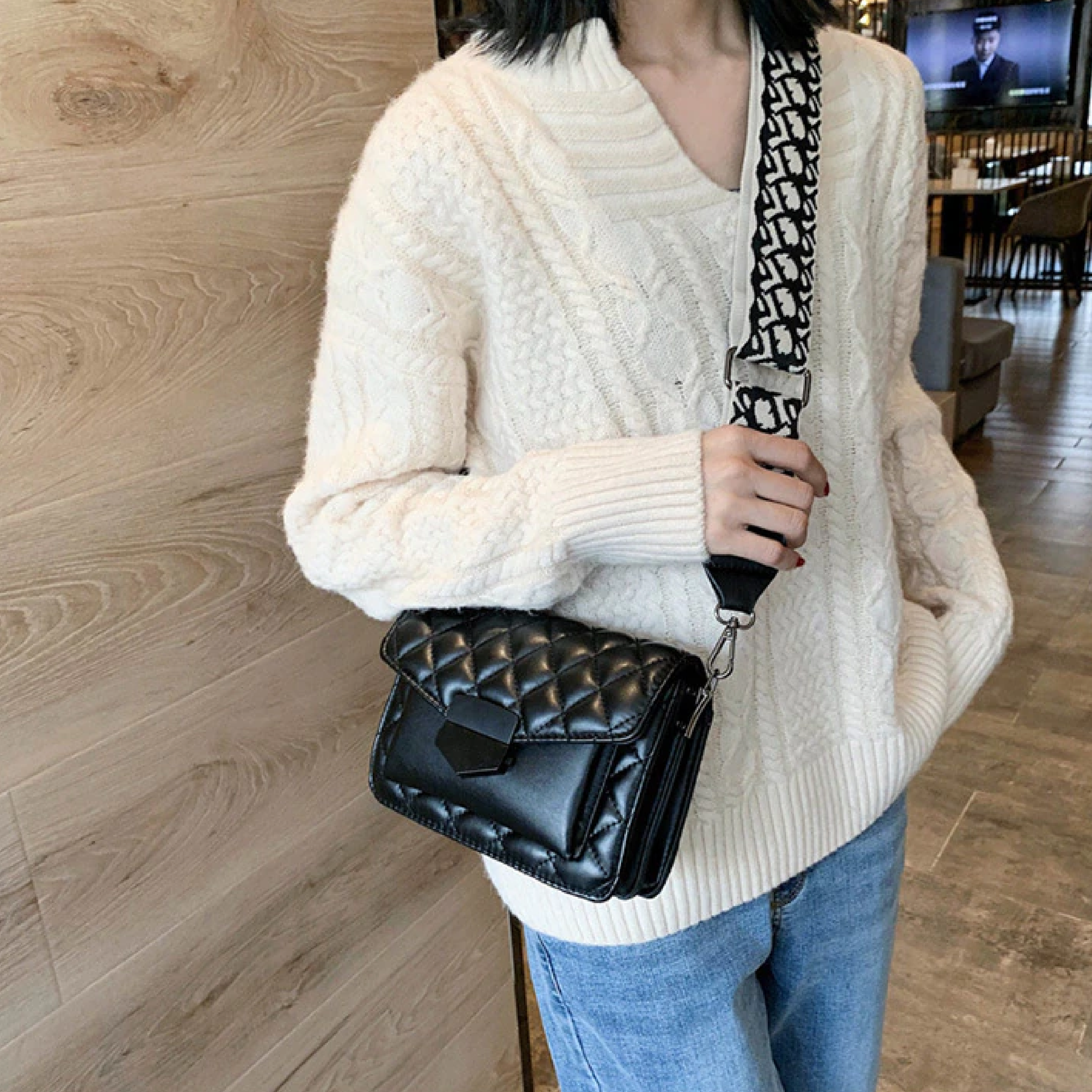 bags : Handtas Zwart - Elegante Luxe voor Stijlvolle Uitdagingen in van Pantino