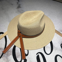 Straw Hat : Zonnehoed van Stro - Wit in Beige van Pantino
