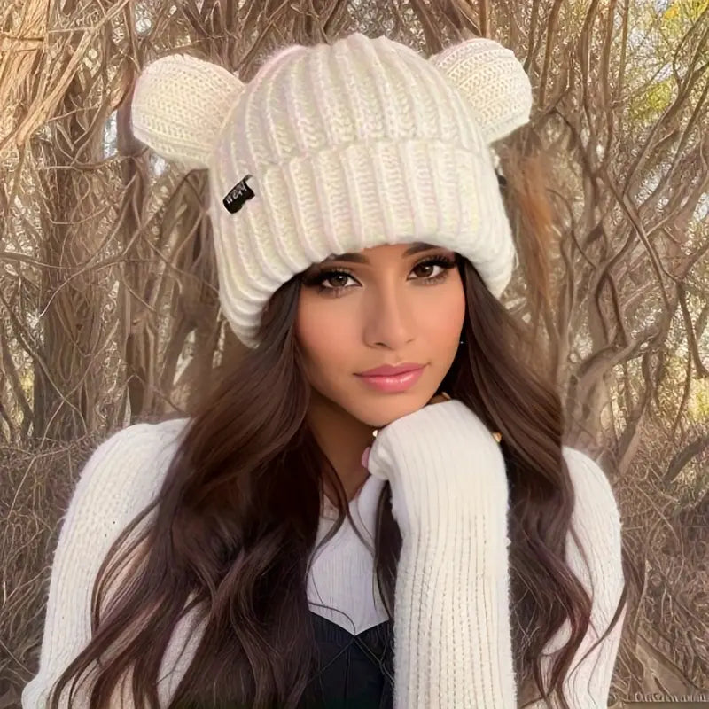 Beanie : Gebreide Muts Kattenoortjes Dames Zwart - Schattig Winter - Acryl in Wit van Pantino