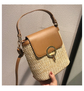bags : Seaside Essentials Tas: Uw Perfecte Strandgenoot - Bruin in van Pantino