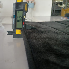 home & garden : Comfortabel en Sneldrogend Antislip Badmat - Machinewasbaar - Zwart in van Pantino