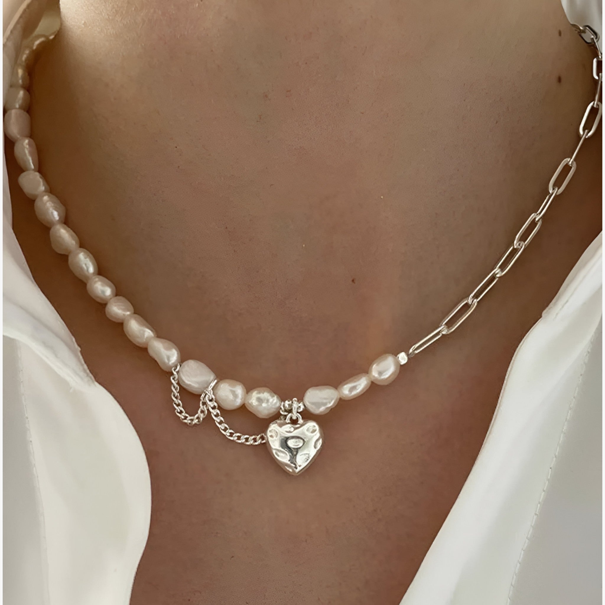 Jewelry : Asymmetrische Damesketting Hartparel van Wol, Modern en Elegant Design in van Pantinoshop