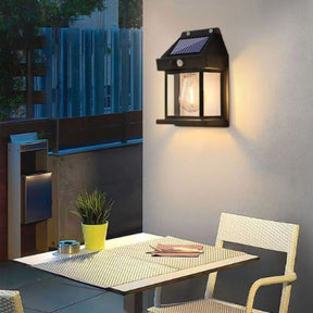outdoor equipment : Zonne Wandlamp Buiten - Duurzaam Weerbestendig Automatisch - Solar LED in van Pantino
