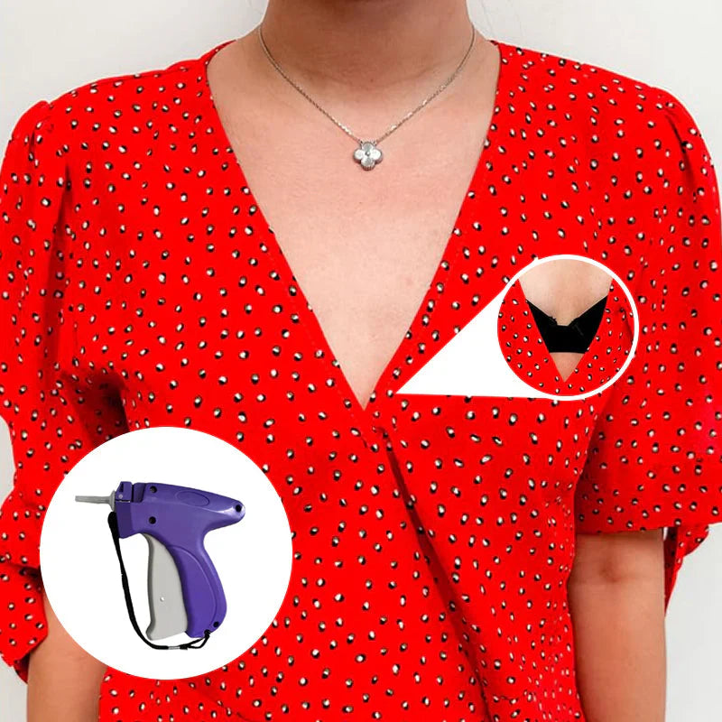 Clothing Fastener : FashionFixer - Eenvoudig en Snel Kledingbevestigingsapparaat - Roze in van Pantino