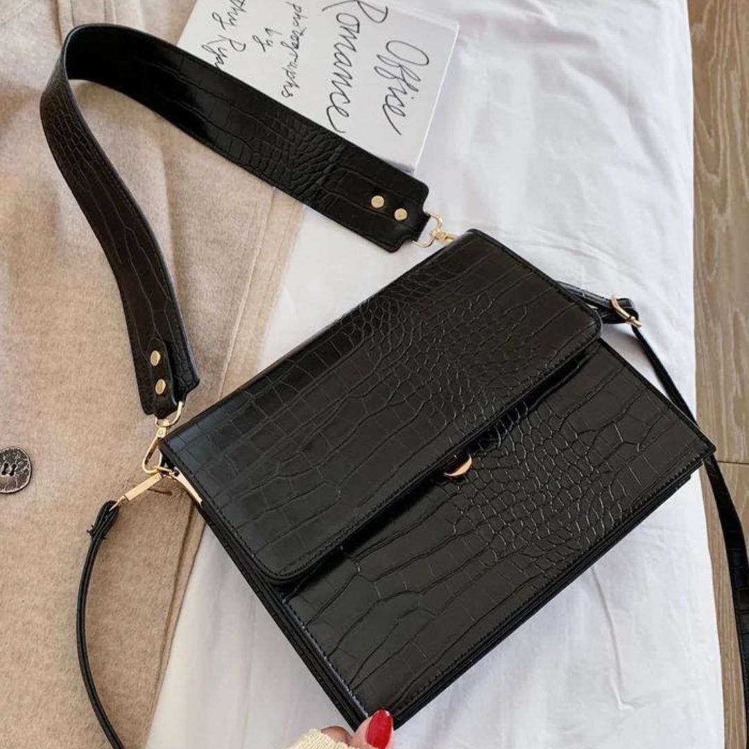 bags : Schoudertas Zwart - Chic Lucia in van Pantino