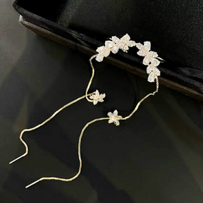 Earrings : Leaves Love Bengelende Oorsteker met Manchet in van Pantino