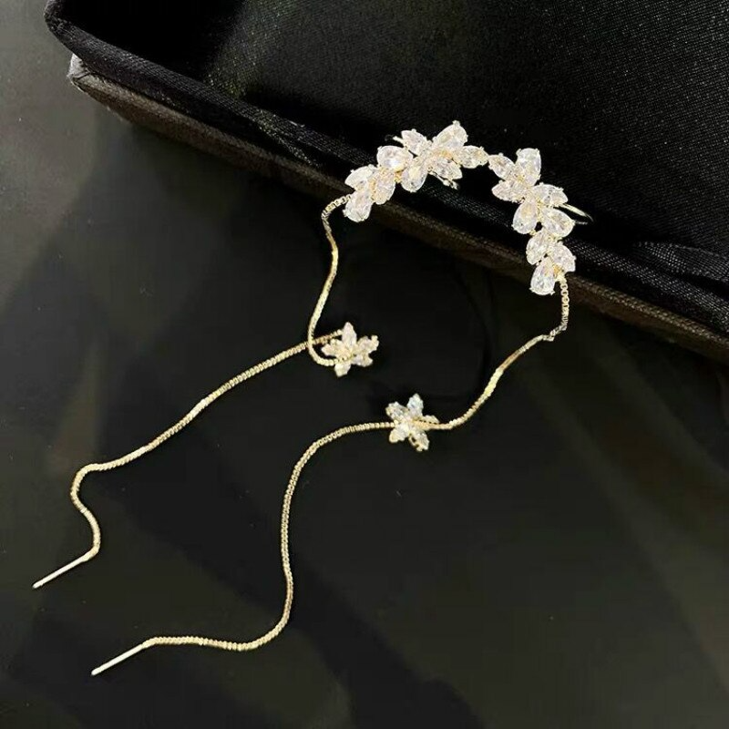 Earrings : Leaves Love Bengelende Oorsteker met Manchet in van Pantino