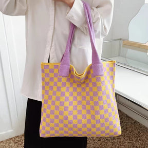 bags : Tote Bag Licht Groen-Wit - KnitTote - Gehaakte Shopper Tas in van Pantino