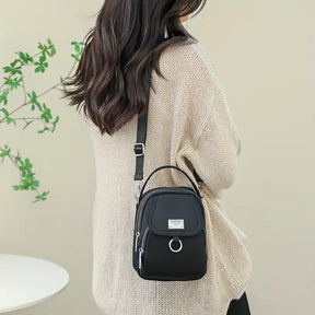 bags : Schoudertas Dames Zwart - ShoulderBag - Voor in van Pantino