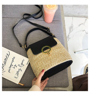 bags : Seaside Essentials Tas: Uw Perfecte Strandgenoot - Bruin in van Pantino