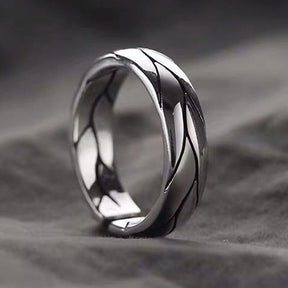 Ring : Striking Elegance - Rings for Men - Zilveren Krater in van Pantino