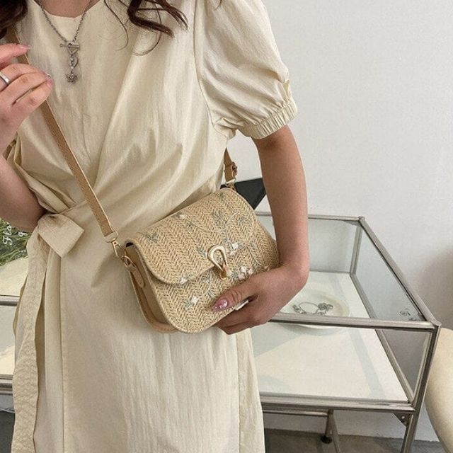 bags : Geborduurde Stro Schoudertas Dames Khaki - Handgemaakt Bloemen - Stro in van Pantino