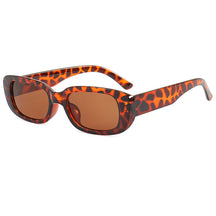 Sunglasses : Zonnebril Dames Zwart Grijs - Heren en Modieuze Sport Kleine Ovale Plastic in Luipaard&donkerbruin van Pantino