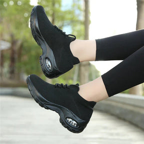 Shoes : Schoenen Unisex Zwart-Wit - Ergonomische Pijnstillende in Zwart van Pantino