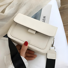Tassen : Handtas Dames Zwart - Elegante Stijl - Synthetisch Leer in van Pantino