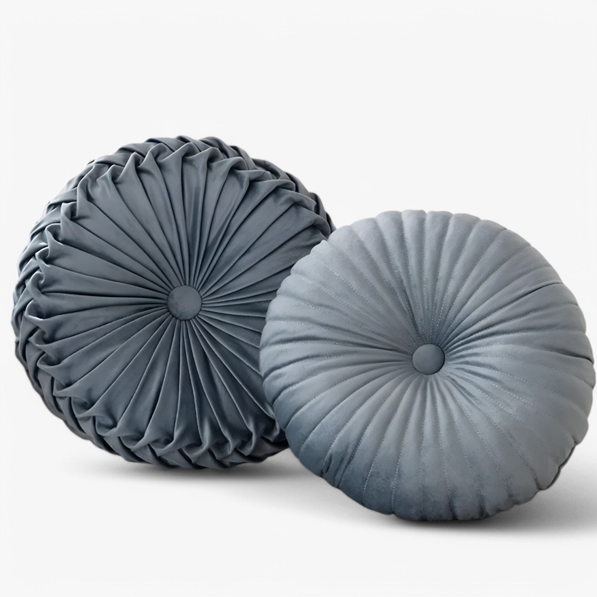home & garden : Decoratief Kussen - Roze in Grijs van Pantino
