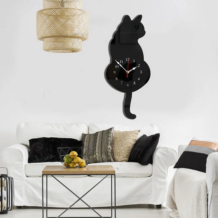 home & garden : Wandklok Kat Waggelend - Nordische Decoratie Grappig - Kunststof in Zwart van Pantino