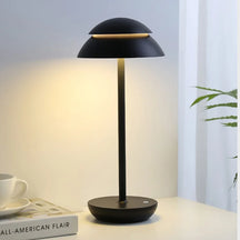 home & garden : Lichtgevende Prestige Lamp - Zwart in Zwart van Pantino