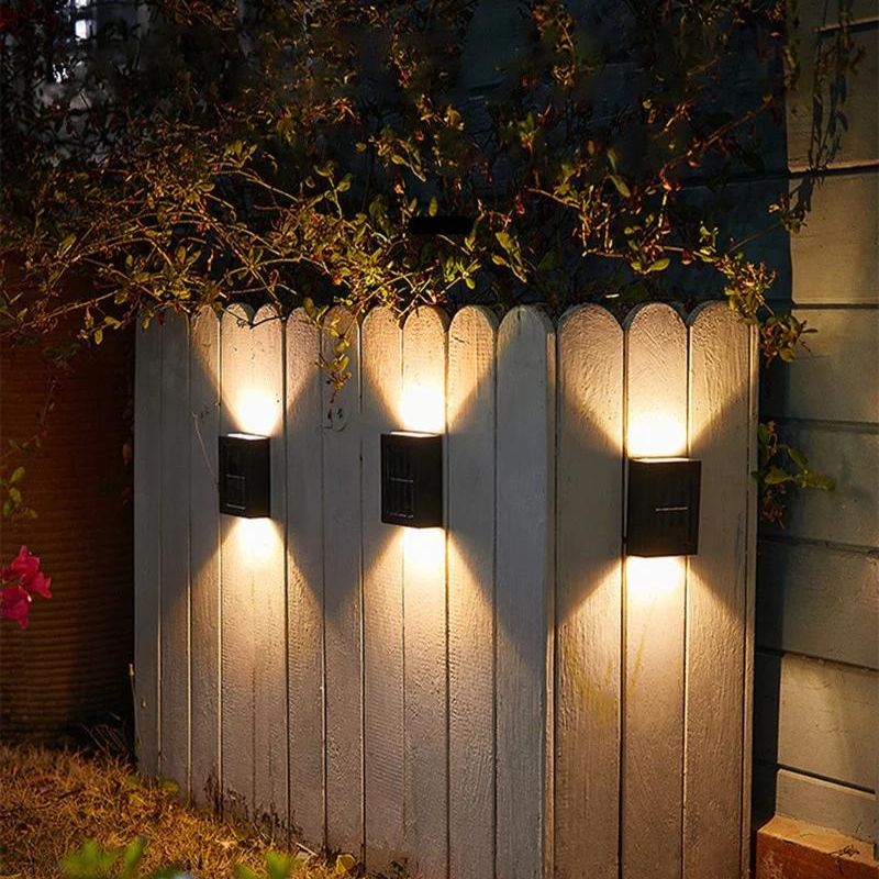 outdoor equipment : GlowGlim - Moderne & Elegante Tuinwandlamp - 1 + 1 in van Pantino