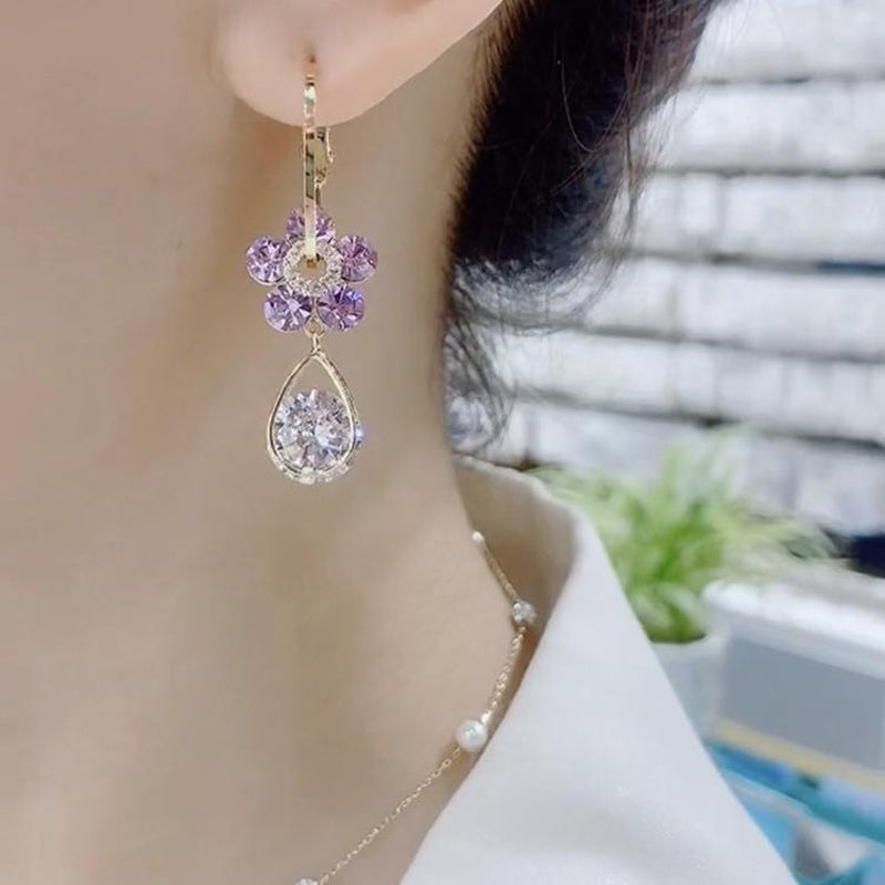Earrings : Ring Paars - Luxury Flower Earrings - Modieuze Glanzende Kristal Accessoires in van Pantino