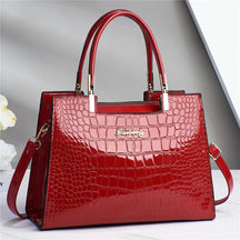 bags : Glossy Handtas - Bruin in Rood van Pantino
