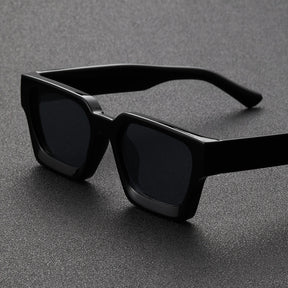 Sunglasses : Zonnebril Dames Wit en Grijs - Veelzijdige Y2K Dikke Vierkante Montuur voor Mannen in van Pantino