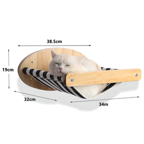 pets : Kattenklimplank Wandmontage - Krabpaal Instinct Training - Hout in Gestreepte Kattenhangmat van Pantino