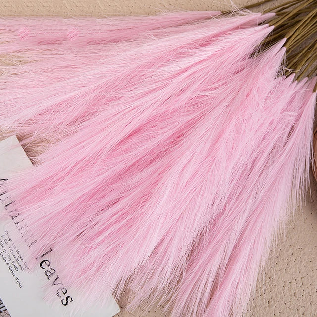 home & garden : Pluizige Pampas Kunstbloemen Beige - Sfeervolle Woonkamer Decoratie - Synthetisch in Lichtroze van Pantino