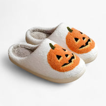 home & garden : CozyPumpkin - Zachte - Warme en Leuke Sloffen voor het Comfort van de Herfst in Wit van Pantino
