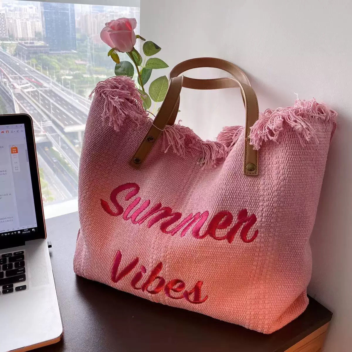 bags : Fashion Strandtas Reistas - Groen in Roze van Pantino