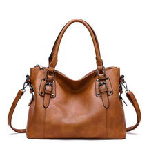 bags : Schoudertas Dames Bruin - Elegante Leren - Azure in Bruin van Pantino