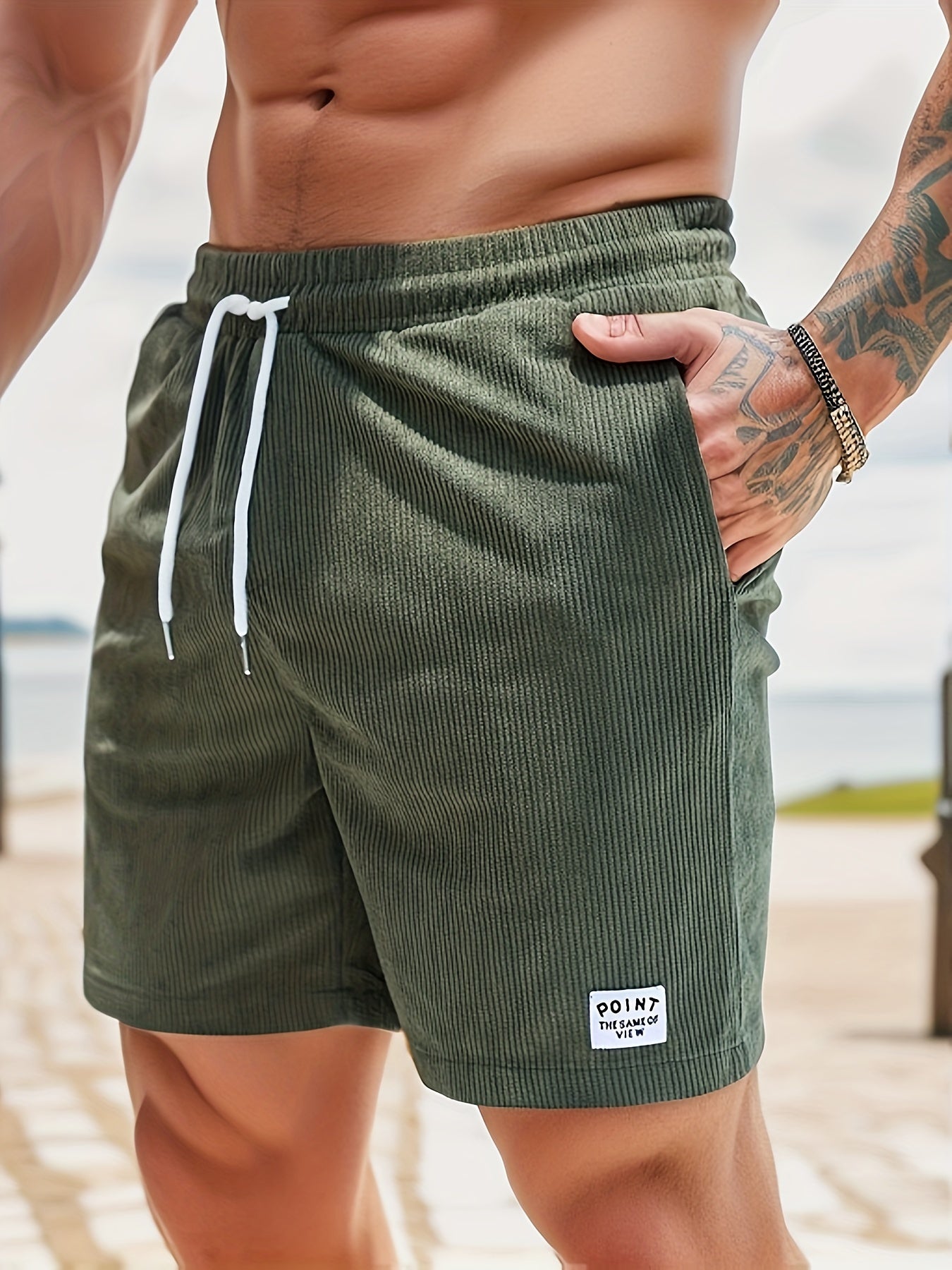 Shorts : Comfortabele Shorts - Ideaal voor Ontspannen Dagen en Actieve Toepassingen in Armeegrün van Pantino
