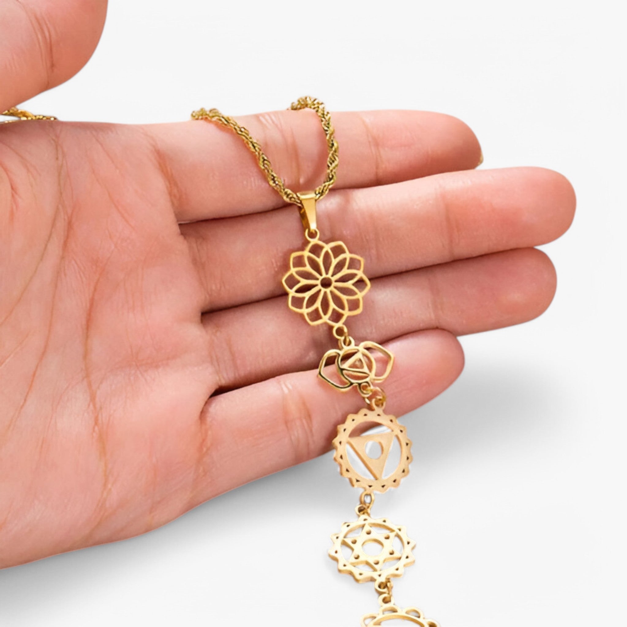 Jewelry : Damesketting 7 Chakra van Wol, Energetisch Sieraad voor Spiritueel Evenwicht in van Pantinoshop