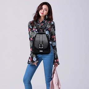 bags : Leren Dames Rugzak Lila - Compacte Schoudertas voor Vrouwen - Trendy & Chique Design in van Pantino