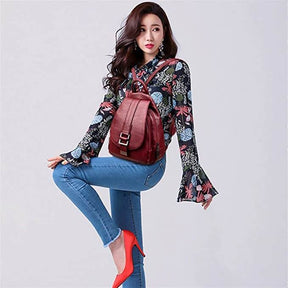 bags : Leren Dames Rugzak Lila - Compacte Schoudertas voor Vrouwen - Trendy & Chique Design in van Pantino