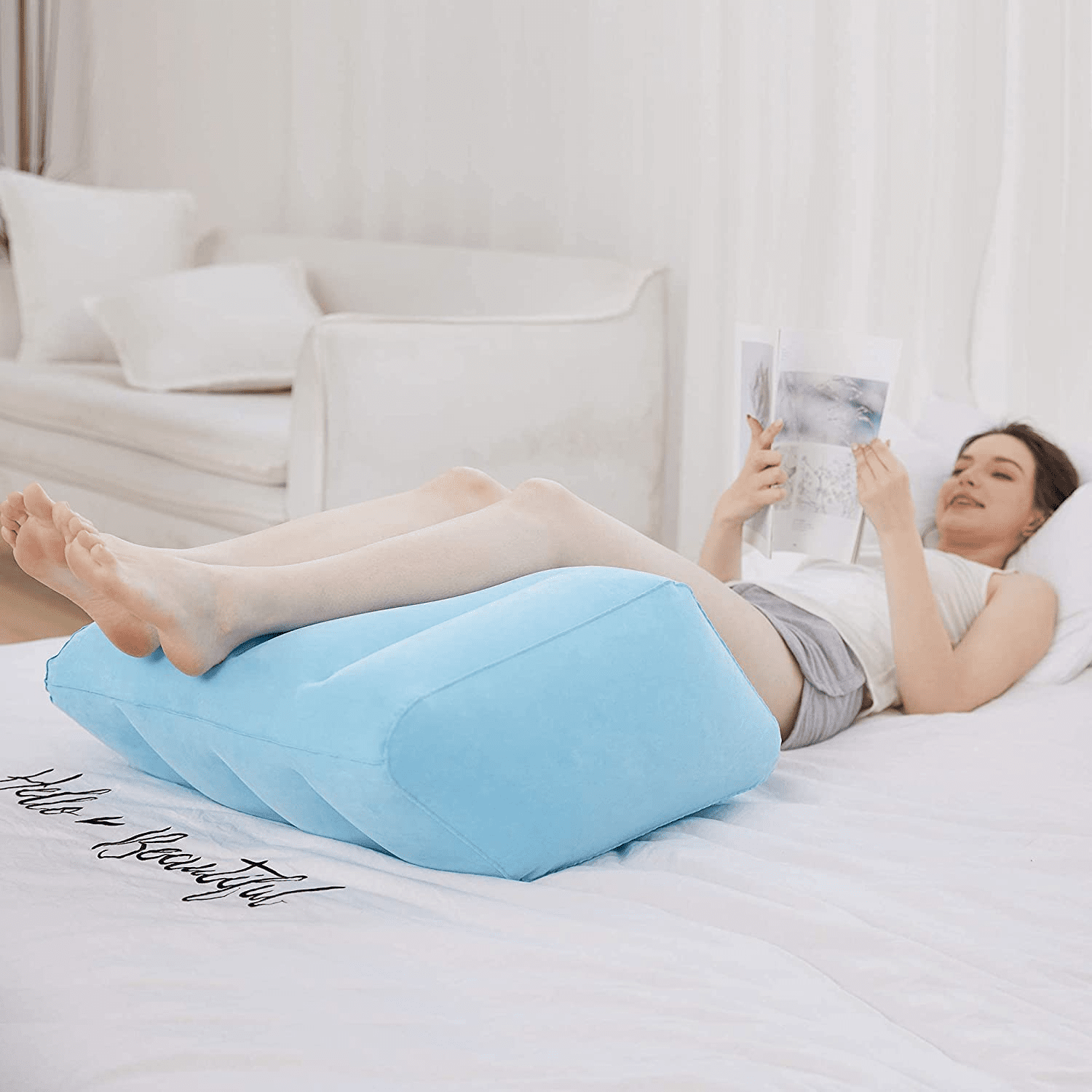 home & garden : Beenverhogingskussen RelaxoLegs - Draagbaar & Comfortabel Kussen voor Benen & Voeten in van Pantino