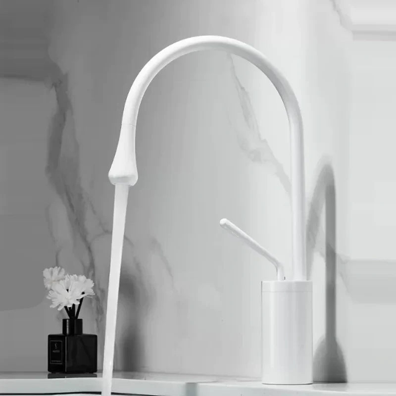 home & garden : Wastafelkraan Druppel Stijl Badkamer Draaibare Waterval Kranen - Goud Geborsteld Kort in van Pantino