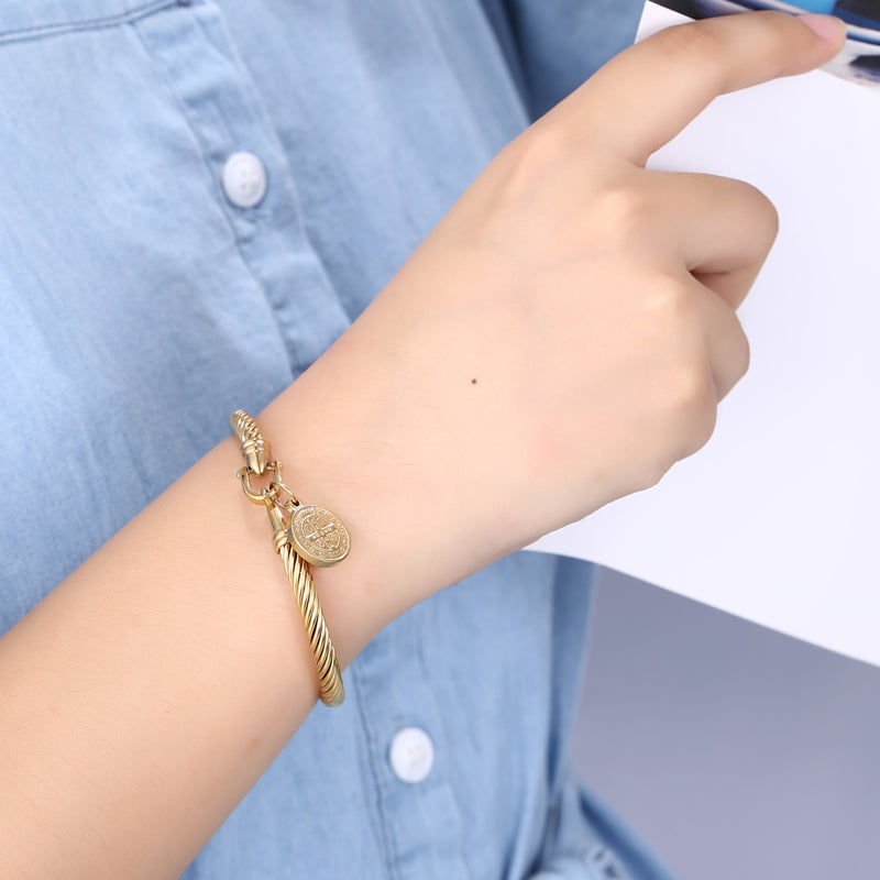 Bracelet : Bedelarmband Heilige Benedictus Goudkleurig - Religieuze Heren/Dames Armband in van Pantino