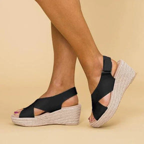 Sneakers : Sneakers Dames Zwart - Stijlvolle Veelzijdige - Perfect voor die Comfort en Flexibiliteit Willen in Zwart van Pantino