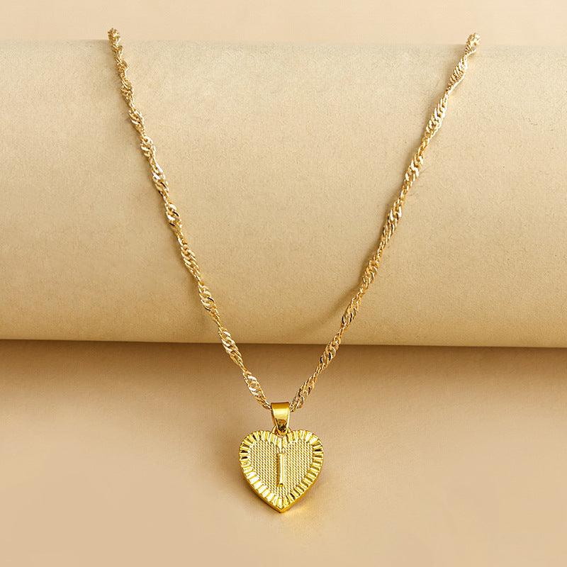 Necklace : Initiaal Hart Hanger in Gold I van Pantino