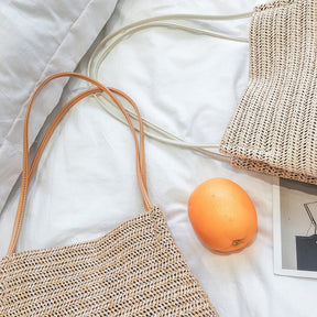 bags : Geweven Draagtas van Stro - Coastal Carry - Licht Beige in van Pantino