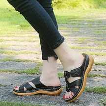 Sandals : Sandalen Dames Lichtbruin - Orthopedische - Ideaal voor Dagelijks Comfort en Ergonomische Ondersteuning in Zwart van Pantino