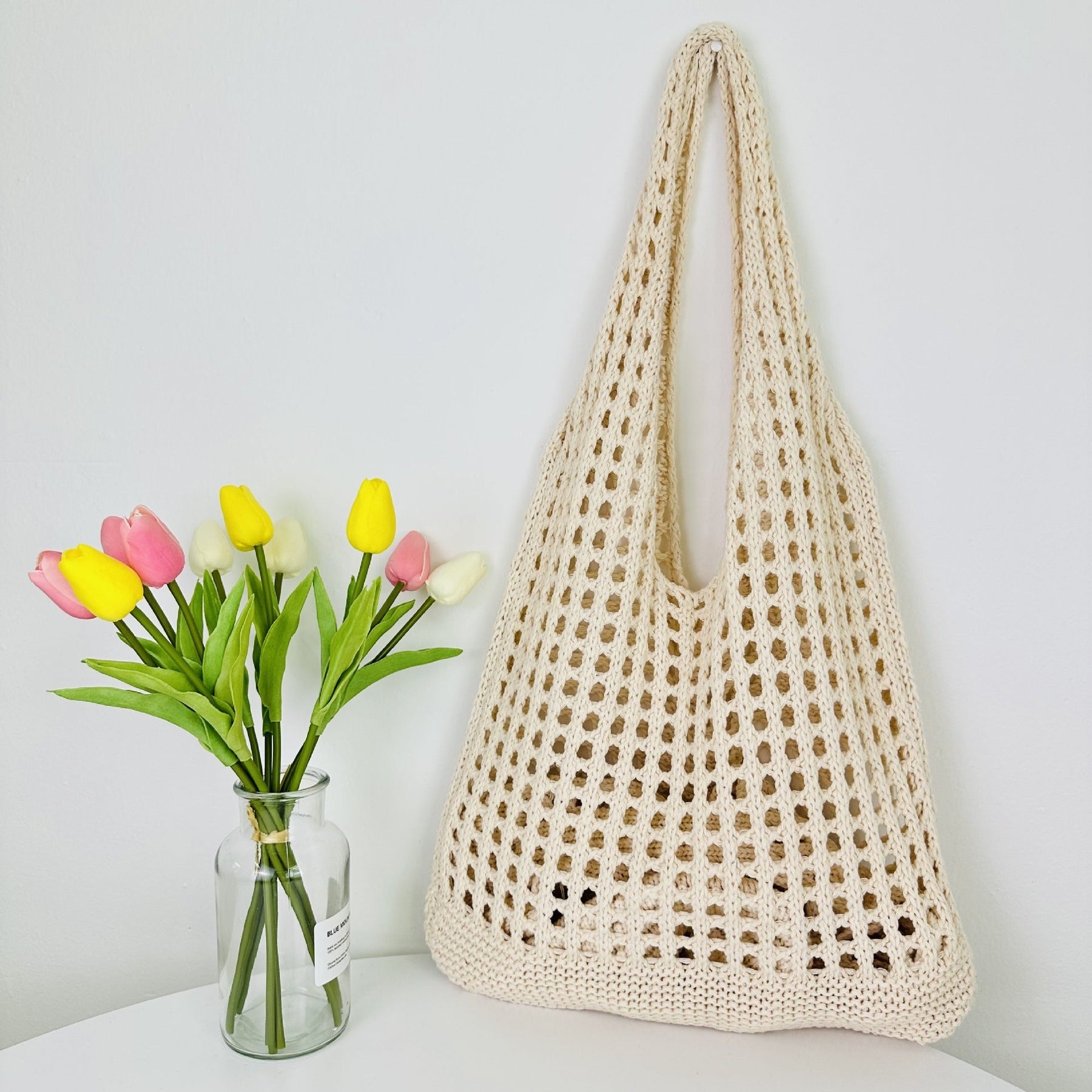 bags : Gebreide Strand Tote Bag Khaki - Ruime Holle Schoudertas voor Dames in van Pantino