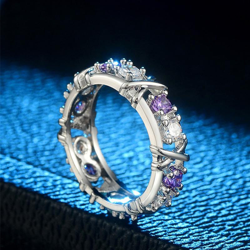 Ring : Exceptional Ring - Vergulde Luxueuze Ring - Wit+Lila in van Pantino