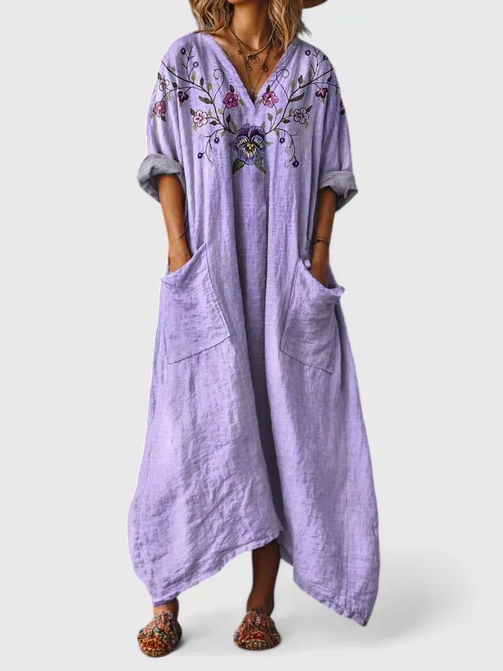 Embroidered Relaxed-Fit Midi Dress : Elodie geborduurde relaxed-fit midi-jurk in van Pantinoshop