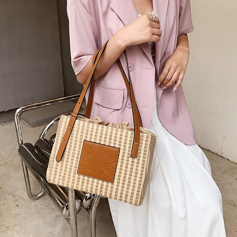 bags : Schoudertas Khaki - Fake Stripe Tote in van Pantino