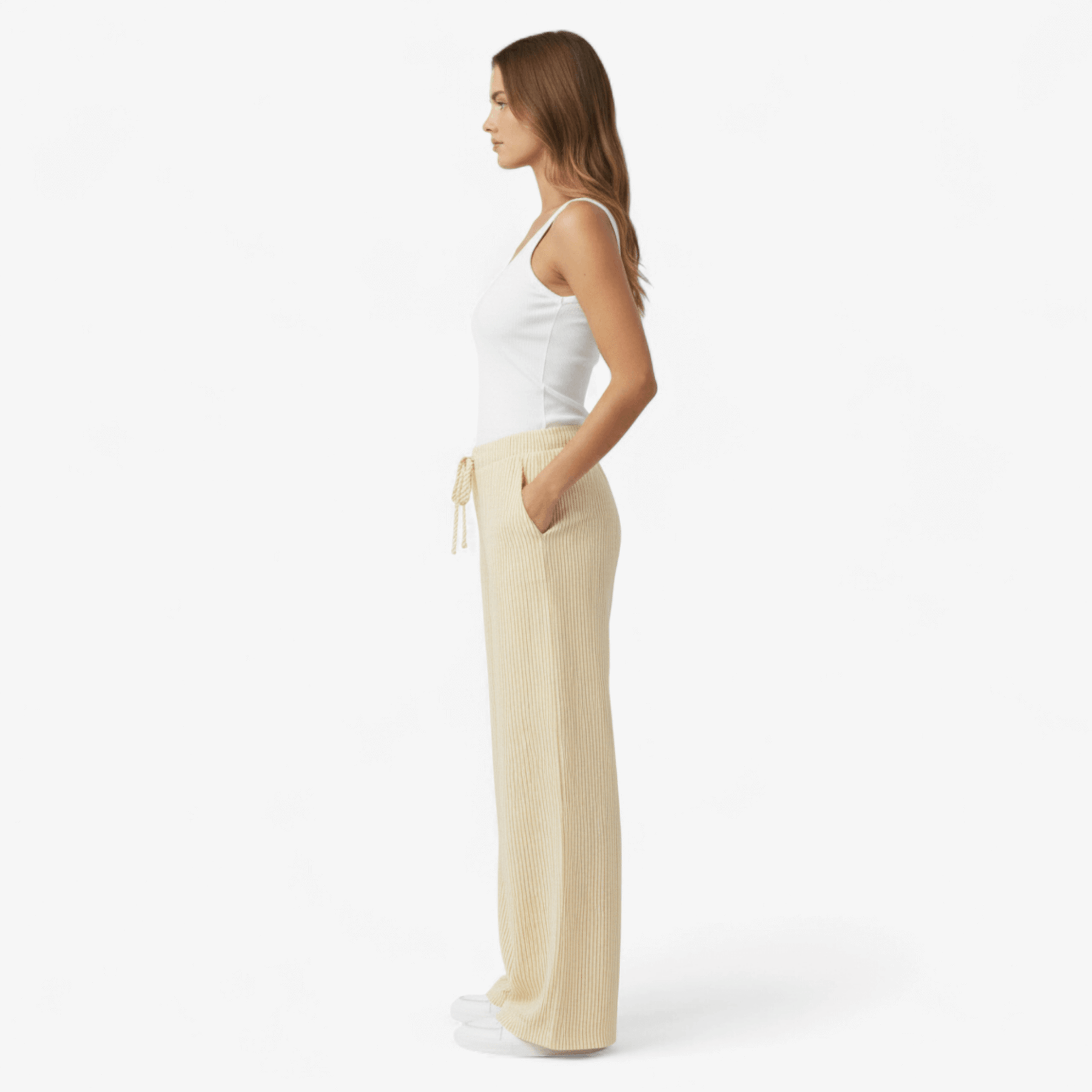 women pants : Comfortabele Wijde Broek - Grijs in Geel van Pantino
