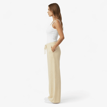 women pants : Comfortabele Wijde Broek - Grijs in Geel van Pantino