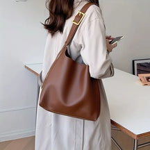 bags : Handtas Dames Bruin - Stijlvol Ruim Leer Design - PU-Leer in Bruin van Pantino